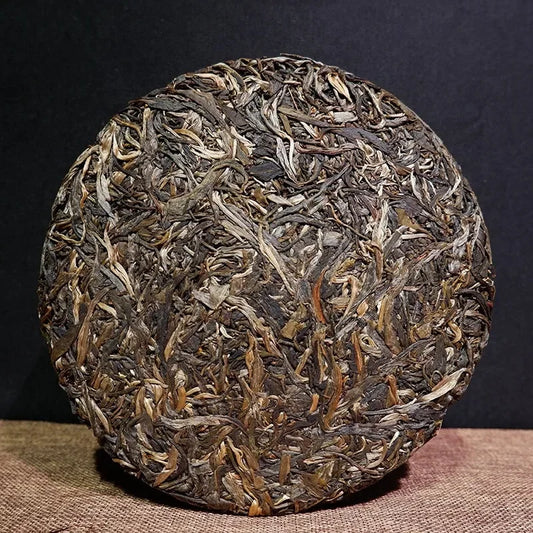 2020-spring-yunnan-sheng-puer-tea-cake-guafengzhai-yiqin-tea-house-yiqinteahouse-com-2 - YIQIN TEA HOUSE 一沁茶舍 yiqinteahouse.com