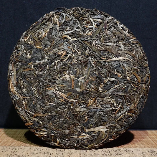 2020-spring-yunnan-sheng-puer-tea-cake-yun-cha-yinxiang-yiqin-tea-house-yiqinteahouse-com-2 - YIQIN TEA HOUSE 一沁茶舍 yiqinteahouse.com