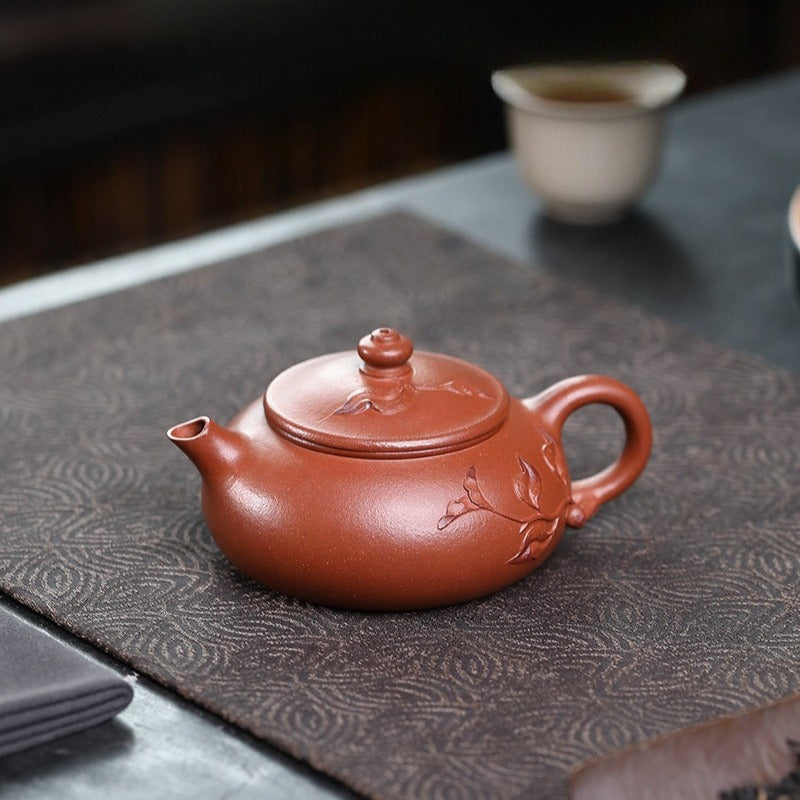 全手工宜兴紫砂茶壶[春华] (朱砂朱泥- 180ml)] – YIQIN TEA HOUSE 一沁茶舍