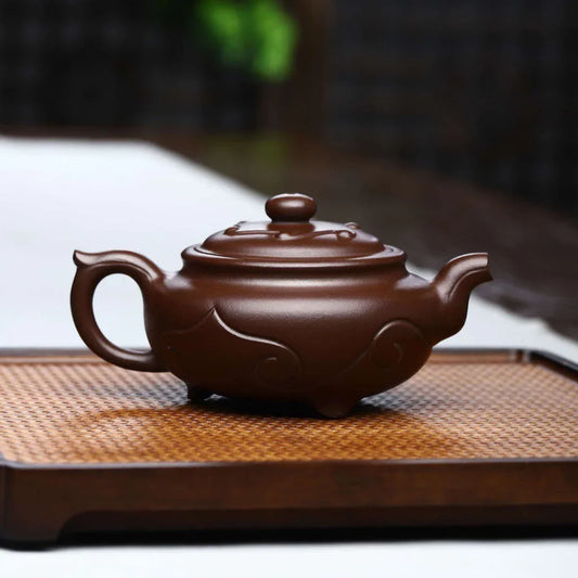 full-handmade-yixing-zisha-teapot-3-legs-ruyi-pot-shi-hong-230ml-yiqin-tea-house-yiqinteahouse-com-2 - YIQIN TEA HOUSE 一沁茶舍 yiqinteahouse.com