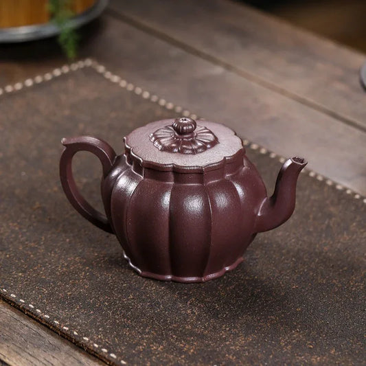 full-handmade-yixing-zisha-teapot-jinwen-gongdeng-zi-ni-250ml-yiqin-tea-house-yiqinteahouse-com-2 - YIQIN TEA HOUSE 一沁茶舍 yiqinteahouse.com
