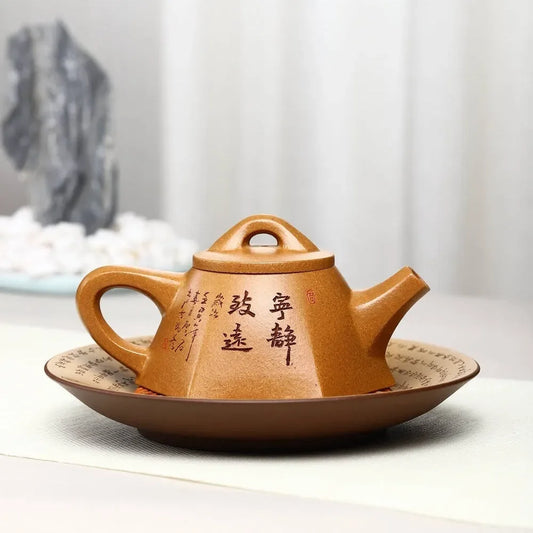 full-handmade-yixing-zisha-teapot-liufang-bawang-shi-piao-pot-wucai-lao-duan-ni-260ml-yiqin-tea-house-yiqinteahouse-com-2 - YIQIN TEA HOUSE 一沁茶舍 yiqinteahouse.com