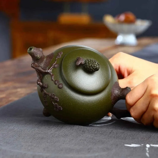 full-handmade-yixing-zisha-teapot-pine-cone-pot-mo-lu-ni-380ml-yiqin-tea-house-yiqinteahouse-com-2 - YIQIN TEA HOUSE 一沁茶舍 yiqinteahouse.com