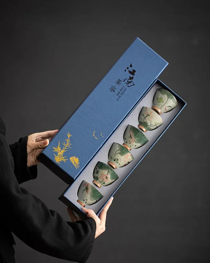 ge-kiln-hand-painted-ice-crackle-ceramic-lotus-straw-hat-tea-cup-set-yiqin-tea-house-yiqinteahouse-com-20 - YIQIN TEA HOUSE 一沁茶舍 yiqinteahouse.com