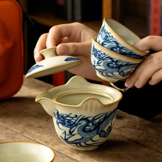 jindezhen-gu-ru-ice-crackle-ceramic-travel-tea-set-qinghua-dragon-yiqin-tea-house-yiqinteahouse-com-2 - YIQIN TEA HOUSE 一沁茶舍 yiqinteahouse.com