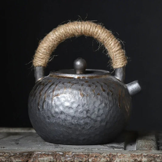 retro-gilded-ceramic-hammer-pattern-tiliang-teapot-450ml-yiqin-tea-house-yiqinteahouse-com-2 - YIQIN TEA HOUSE 一沁茶舍 yiqinteahouse.com