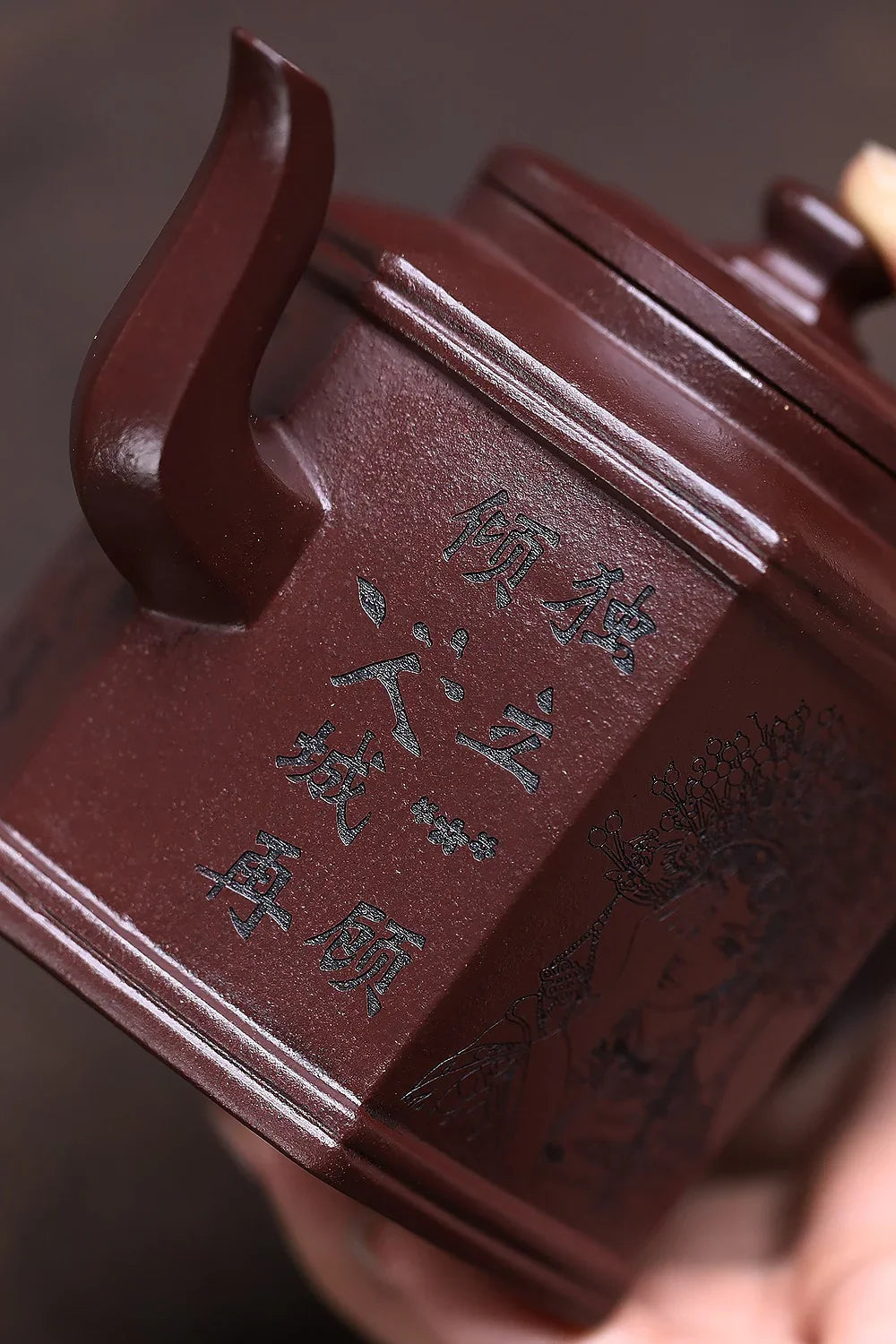yixing-zisha-teapot-liufang-gongdeng-zi-ni-300ml-yiqin-tea-house-yiqinteahouse-com-14 - YIQIN TEA HOUSE 一沁茶舍 yiqinteahouse.com