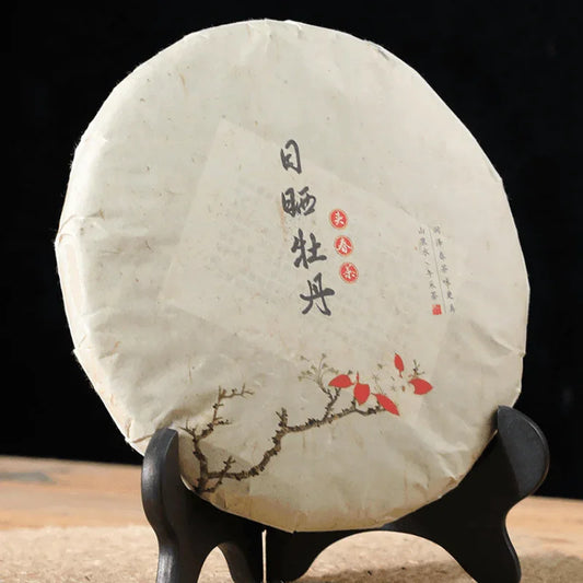 2020-fuding-white-tea-cake-sun-dried-white-peony-yiqin-tea-house-yiqinteahouse-com-2 - YIQIN TEA HOUSE 一沁茶舍 yiqinteahouse.com