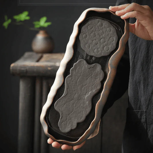 retro-gilded-ceramic-storage-tea-tray-or-pot-stand-lotus-seedpod-yiqin-tea-house-yiqinteahouse-com-2 - YIQIN TEA HOUSE 一沁茶舍 yiqinteahouse.com