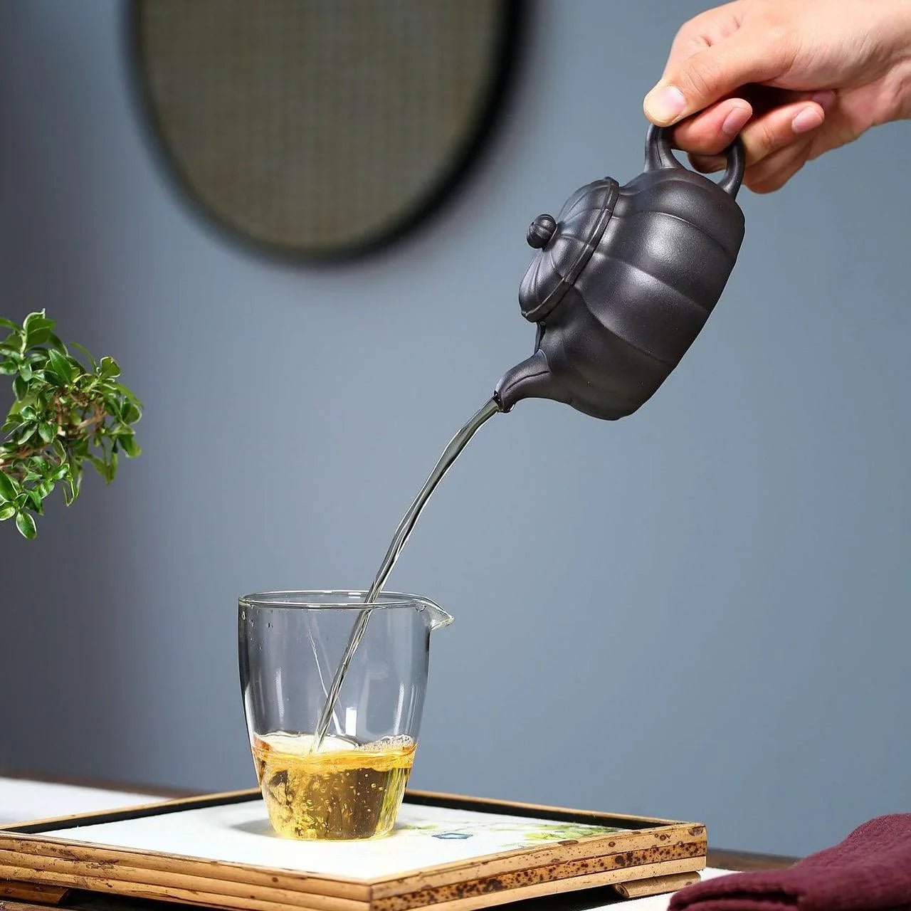 yixing-zisha-teapot-jin-nang-bian-zhong-hei-ni-250ml-yiqin-tea-house-yiqinteahouse-com-14 - YIQIN TEA HOUSE 一沁茶舍 yiqinteahouse.com