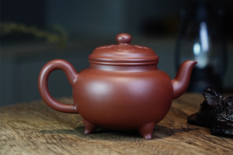 Théière Yixing Zisha entièrement faite à la main [Dabin Ruyi] (Di Cao Qing - 200 ml)