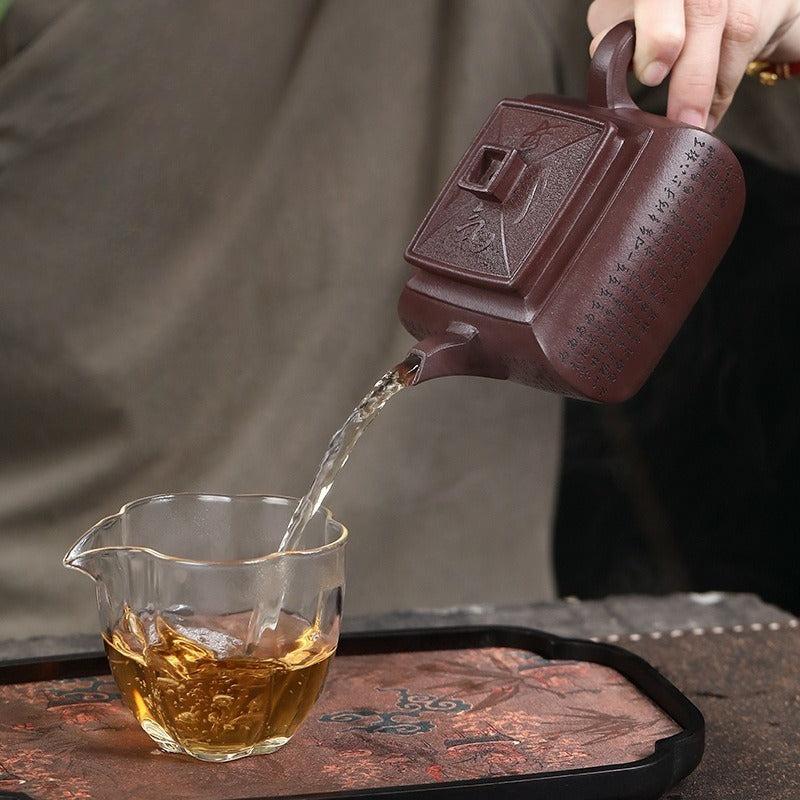 Théière Yixing Zisha entièrement faite à la main [Sifang Jun Zheng] (Tian Qing Zi Ni - 500 ml)