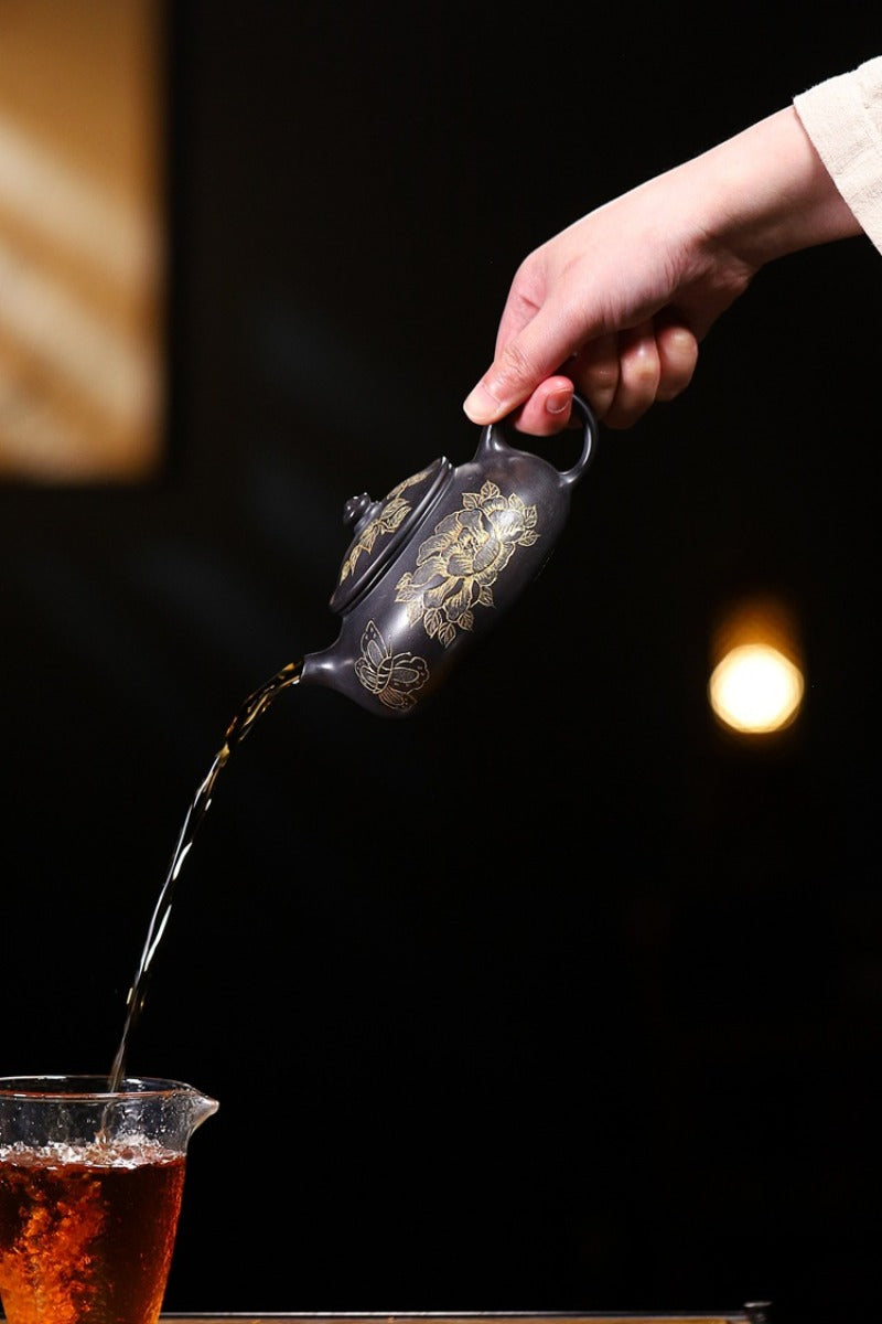 宜兴紫砂茶壶 [寒江] (石黄 - 260ml)