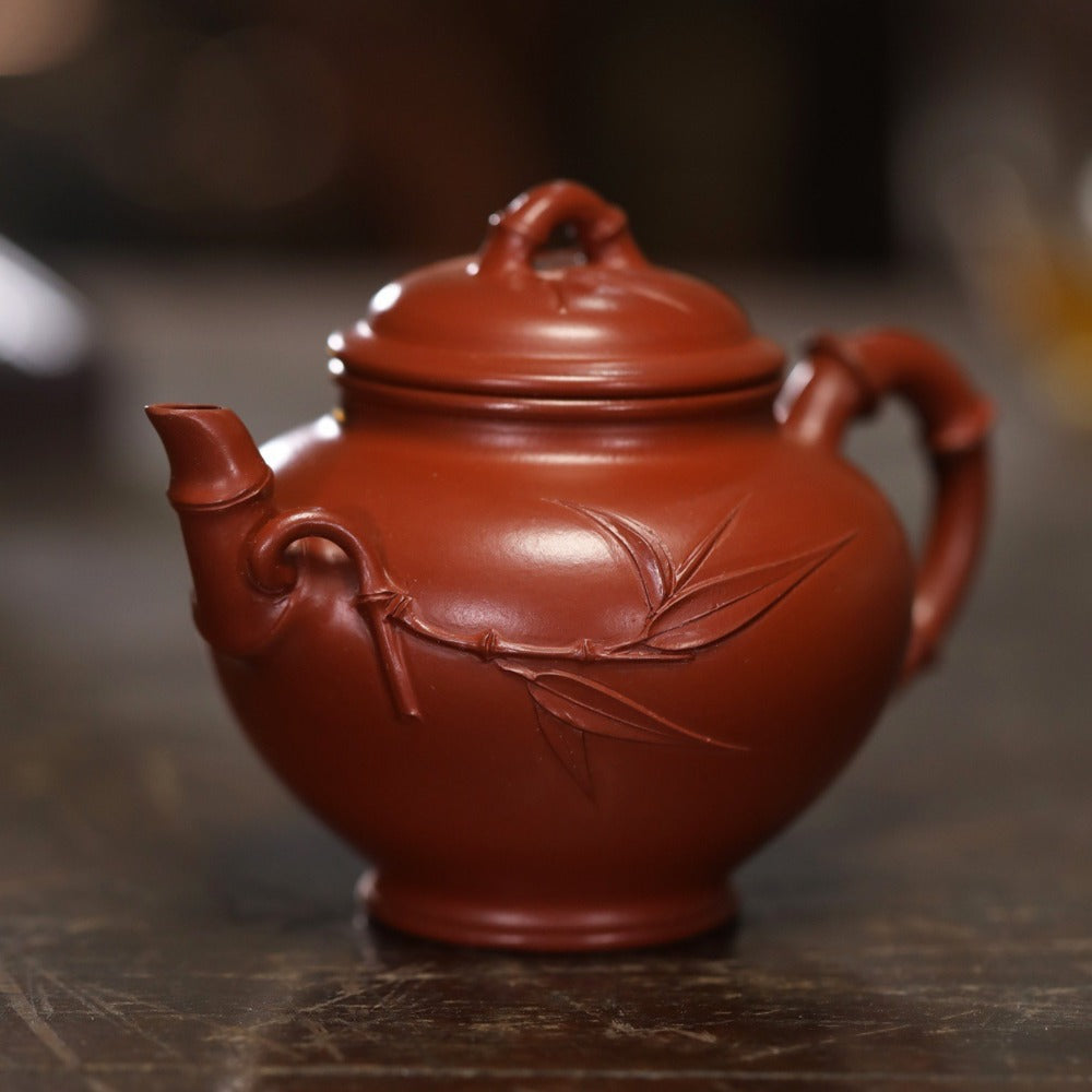 Vollständig handgefertigte Yixing Zisha Teekanne [Bao Chun Pot] (Dahongpao - 210ml)