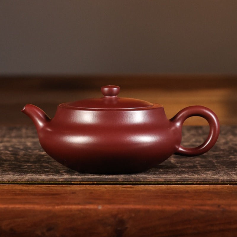 Vollständig handgefertigte Yixing-Zisha-Teekanne 【San Pan Kanne】 (Long Xue Sha - 230 ml)