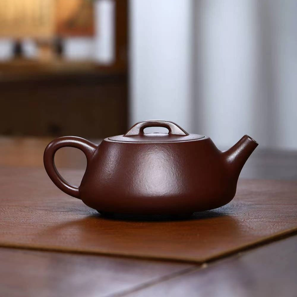 全手工宜兴紫砂茶壶[石瓢壶] (紫泥- 180ml) – YIQIN TEA HOUSE 一沁茶舍