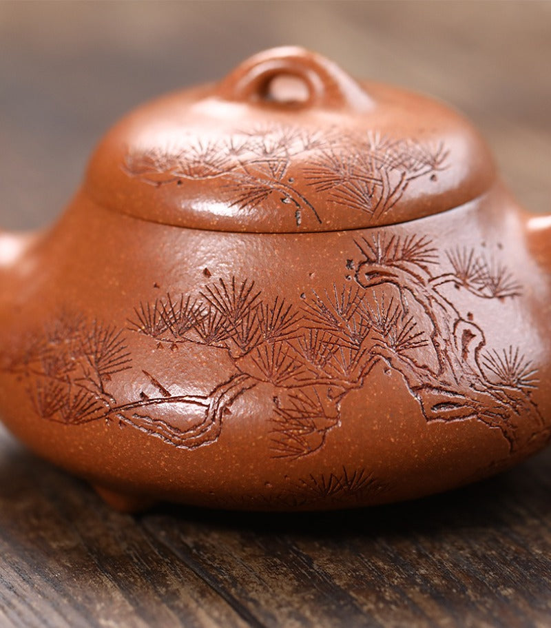 Théière Yixing Zisha exquise [Songfeng Hantang Shi Piao] (Jiang Po Ni - 240ml)