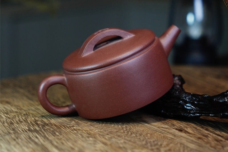 Full Handmade Yixing Zisha Teapot [Hanwa Pot] (Di Cao Qing - 180ml)