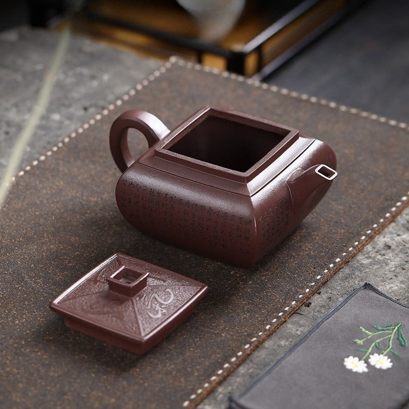 Théière Yixing Zisha entièrement faite à la main [Sifang Jun Zheng] (Tian Qing Zi Ni - 500 ml)