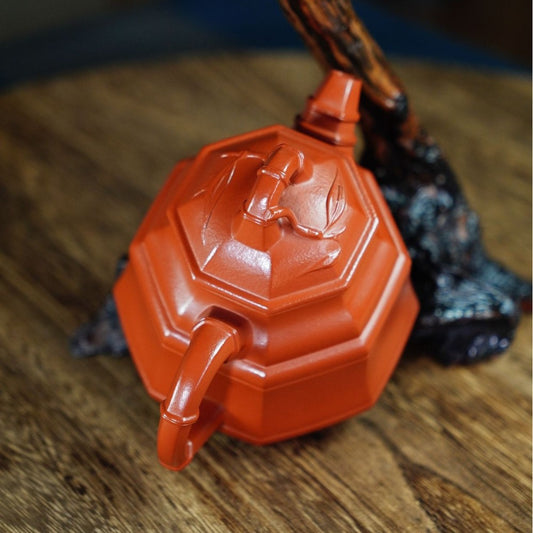 Vollhandgefertigte Yixing Zisha Teekanne [Bafang Zhu Ding Pot] (Zhu Ni - 300ml)