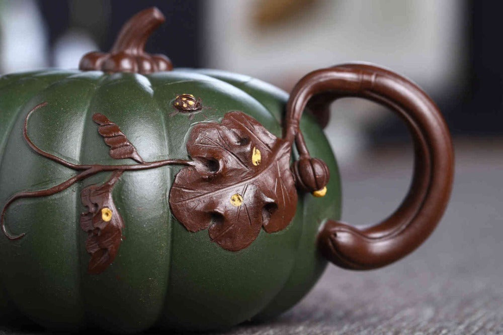 Full Handmade Yixing Zisha Teapot [Bi-color Pumpkin Pot] (Lu Ni/Hong Ni - 380ml)