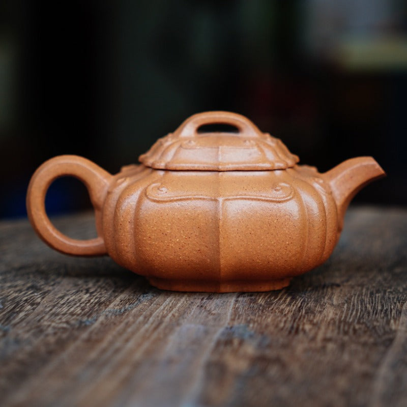 Full Handmade Yixing Zisha Teapot [Jinnang Ruyi Pot] (Jiang Po Ni - 190ml)