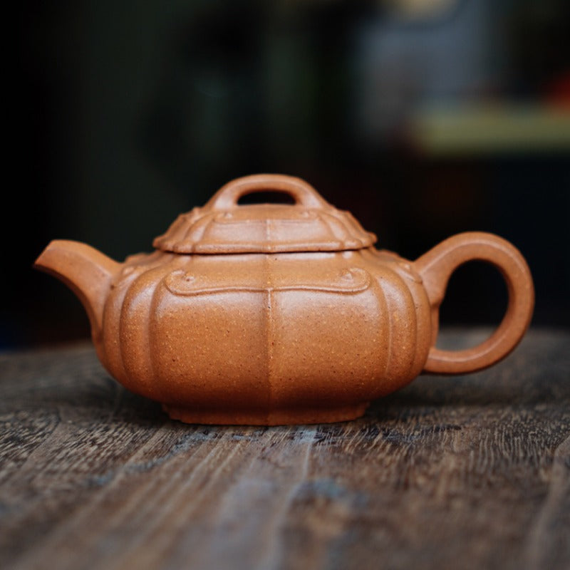 Full Handmade Yixing Zisha Teapot [Jinnang Ruyi Pot] (Jiang Po Ni - 190ml)