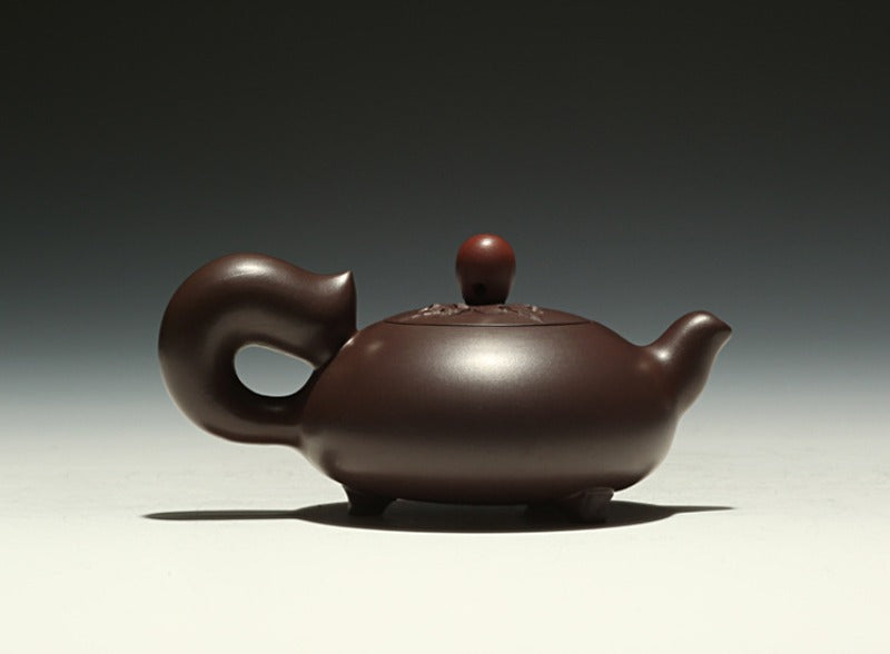Full Handmade Yixing Zisha Teapot [Squirrel Pot] (Lao Zi Ni - 120/150ml)