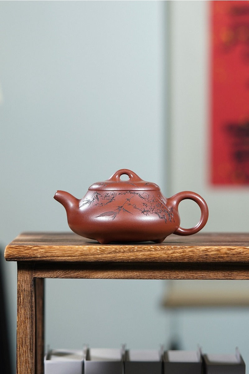 Vollständig handgefertigte Yixing-Zisha-Teekanne [Hantang Shi Piao] (Di Cao Qing - 280 ml)
