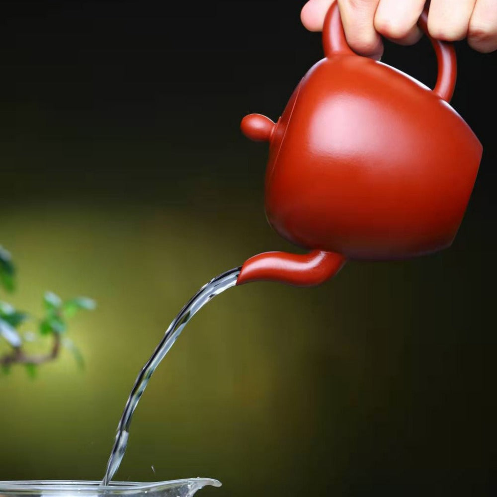 全手工宜兴紫砂茶壶 [美人肩壶] (大红袍 - 260ml)