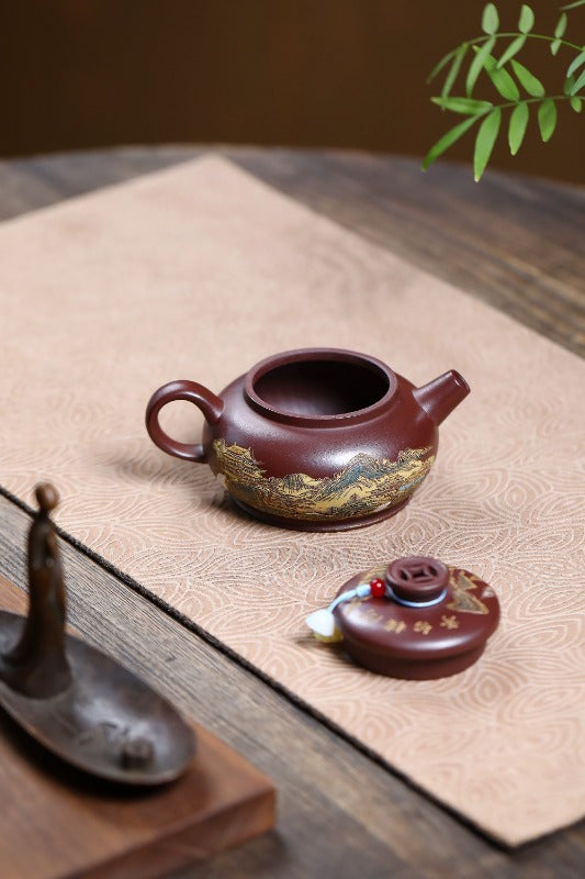 Yixing Zisha Teapot [Jin Hui Jiangshan] (Shi Hong - 180ml)