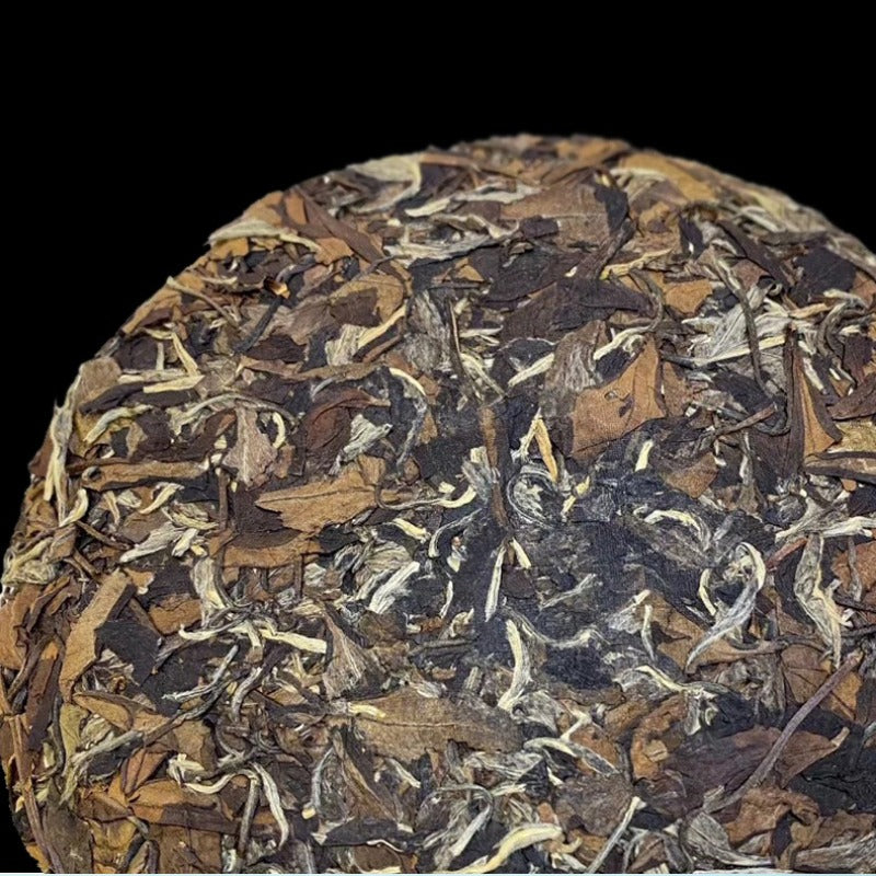 (Limited Edition) 2010 Fuding Premium White Tea Cake [Wild Laocong Gong Mei] - YIQIN TEA HOUSE | yiqinteahouse.com | gong mei, tea, white tea