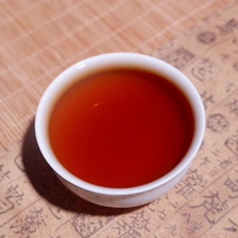 2017 Spring Yunnan Shu Puer Tea Cake [Golden Needle] - YIQIN TEA HOUSE | yiqinteahouse.com | dark tea, pu-er, puer, shu puer, tea