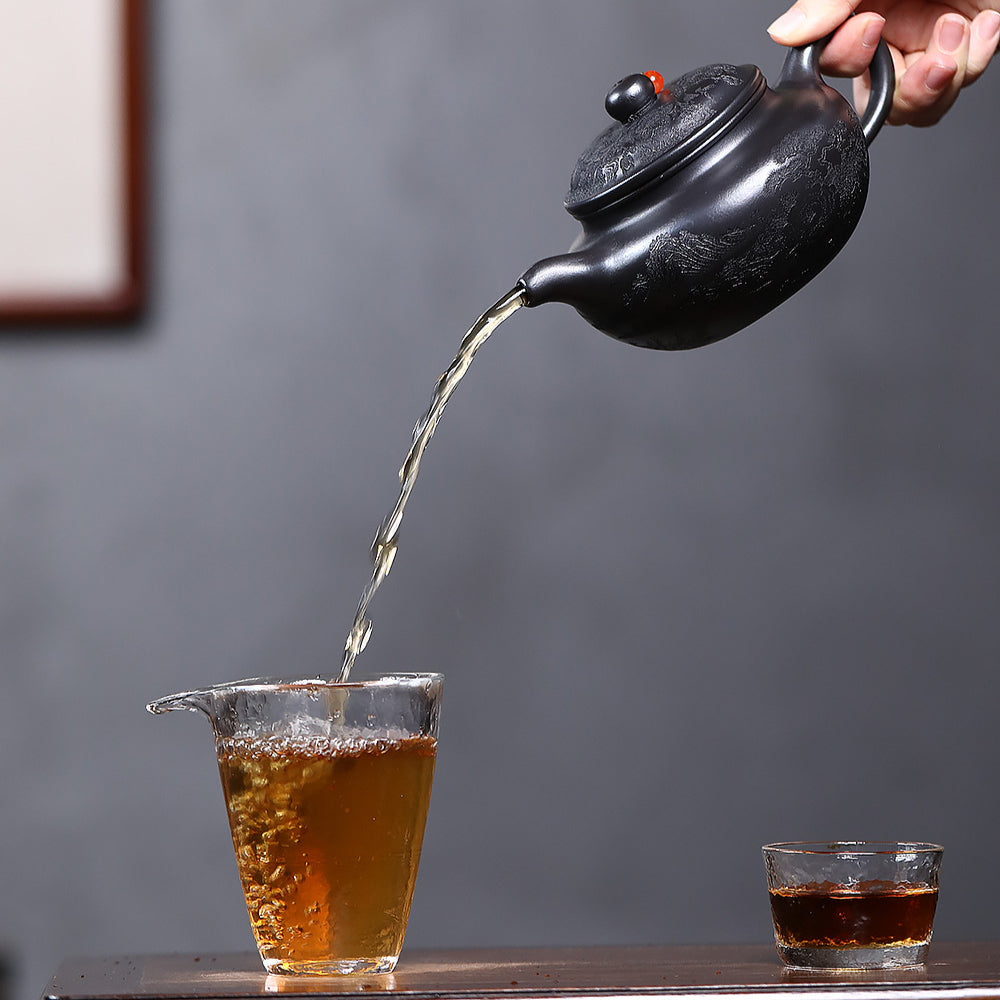 Yixing Zisha Teapot [Shanshui Fanggu] (Shi Huang - 400ml)