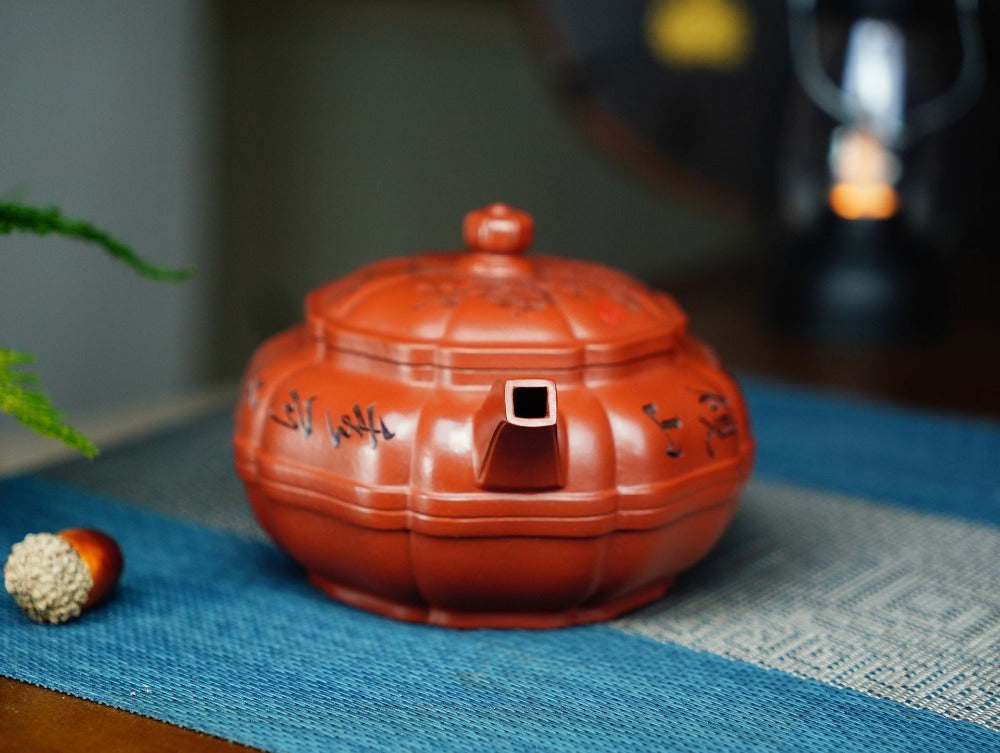 全手工宜兴紫砂茶壶[玉带壶] (朱泥- 360ml) – YIQIN TEA HOUSE 一沁茶舍