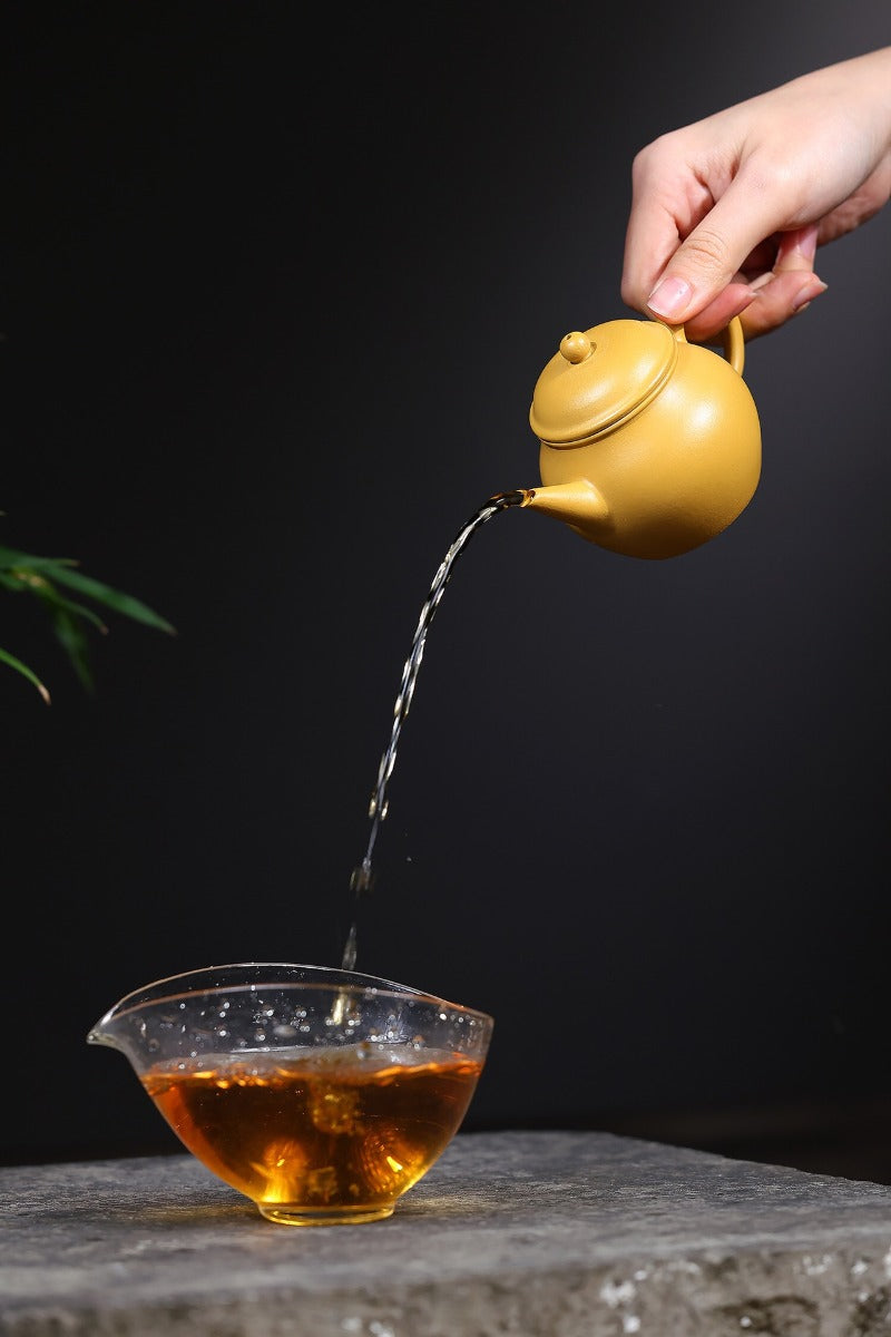 Yixing Zisha Teapot [Shui Ping] (Huangjin Zhu Ni - 150ml)
