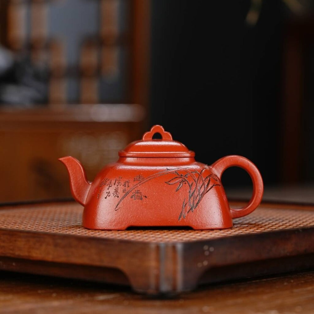Full Handmade Yixing Zisha Teapot [Gu Leng Pot] (Zhu Ni - 140ml)
