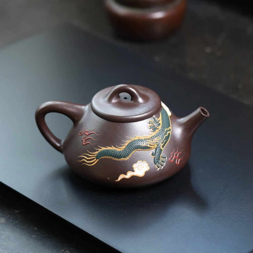 Full Handmade Yixing Zisha Teapot [Dragon Ziye Shi Piao Pot] (Lao Zi Ni - 360ml)