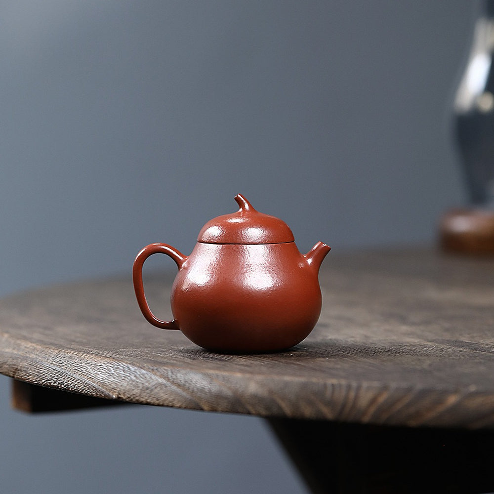 Yixing Zisha Teapot [Mini Eggplant Pot] (Wrinkled Skin Zhu Ni - 100ml)