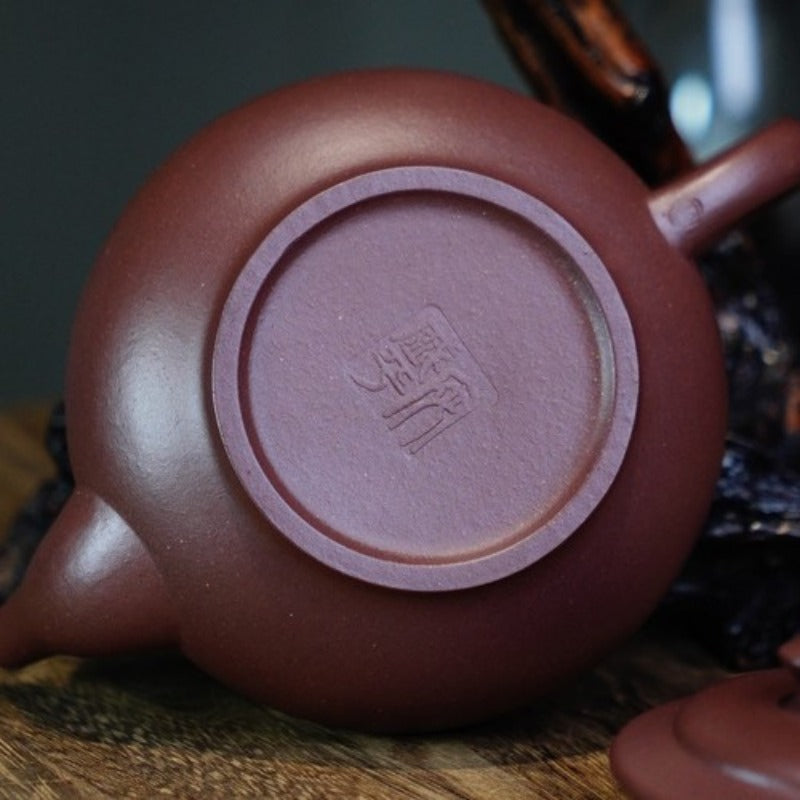 Théière Yixing Zisha entièrement faite à la main [Pot Shang Xin Qiao] (Di Cao Qing - 260 ml)