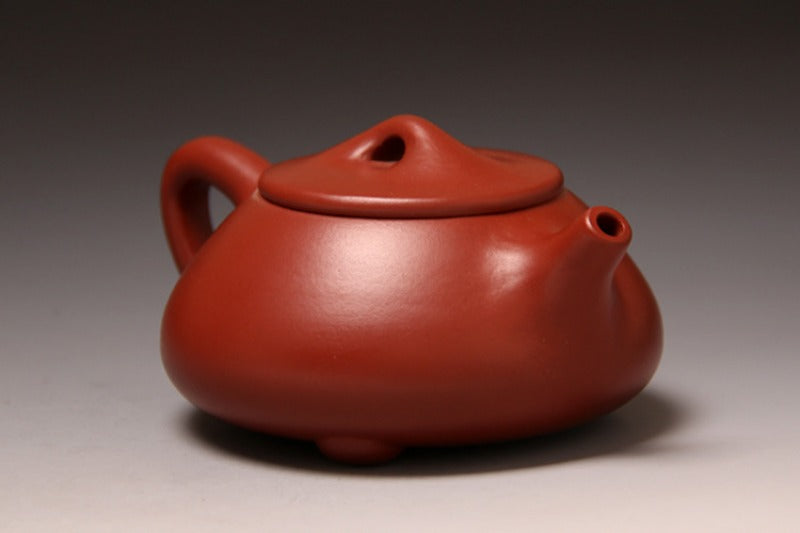 Full Handmade Yixing Zisha Teapot [Jingzhou Shi Piao Pot] (Dahongpao - 200ml) - YIQIN TEA HOUSE | yiqinteahouse.com | 200-300ml, full handmade zisha teapot, plain smooth, teapot, teaware