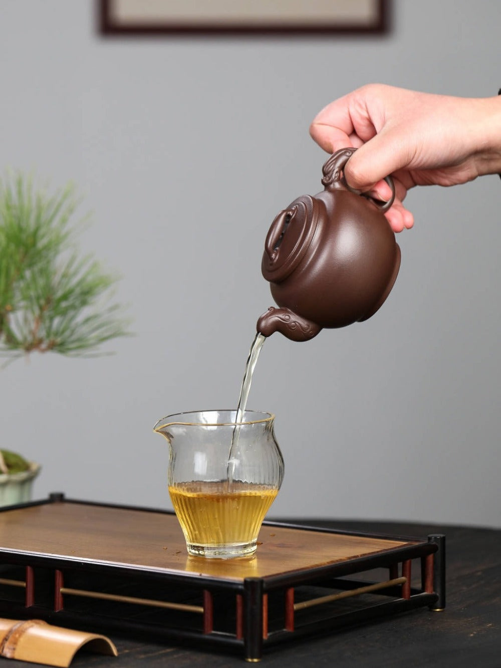 Tetera Yixing Zisha hecha a mano [Hong Fu Pot] (Zi Ni - 270 ml)