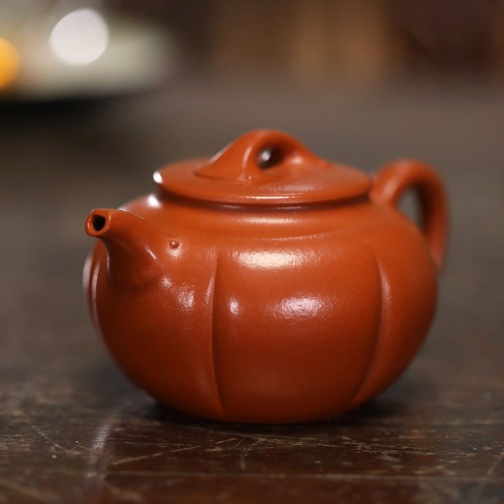 Full Handmade Yixing Zisha Teapot [Jin Nang Pot] (Zhao Zhuang Zhu Ni- 190ml)