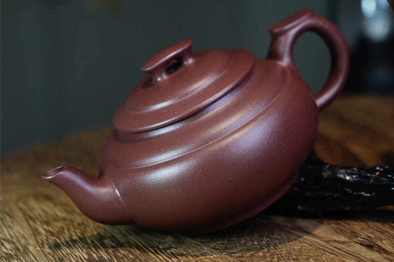Théière Yixing Zisha entièrement faite à la main [Pot Shang Xin Qiao] (Di Cao Qing - 260 ml)