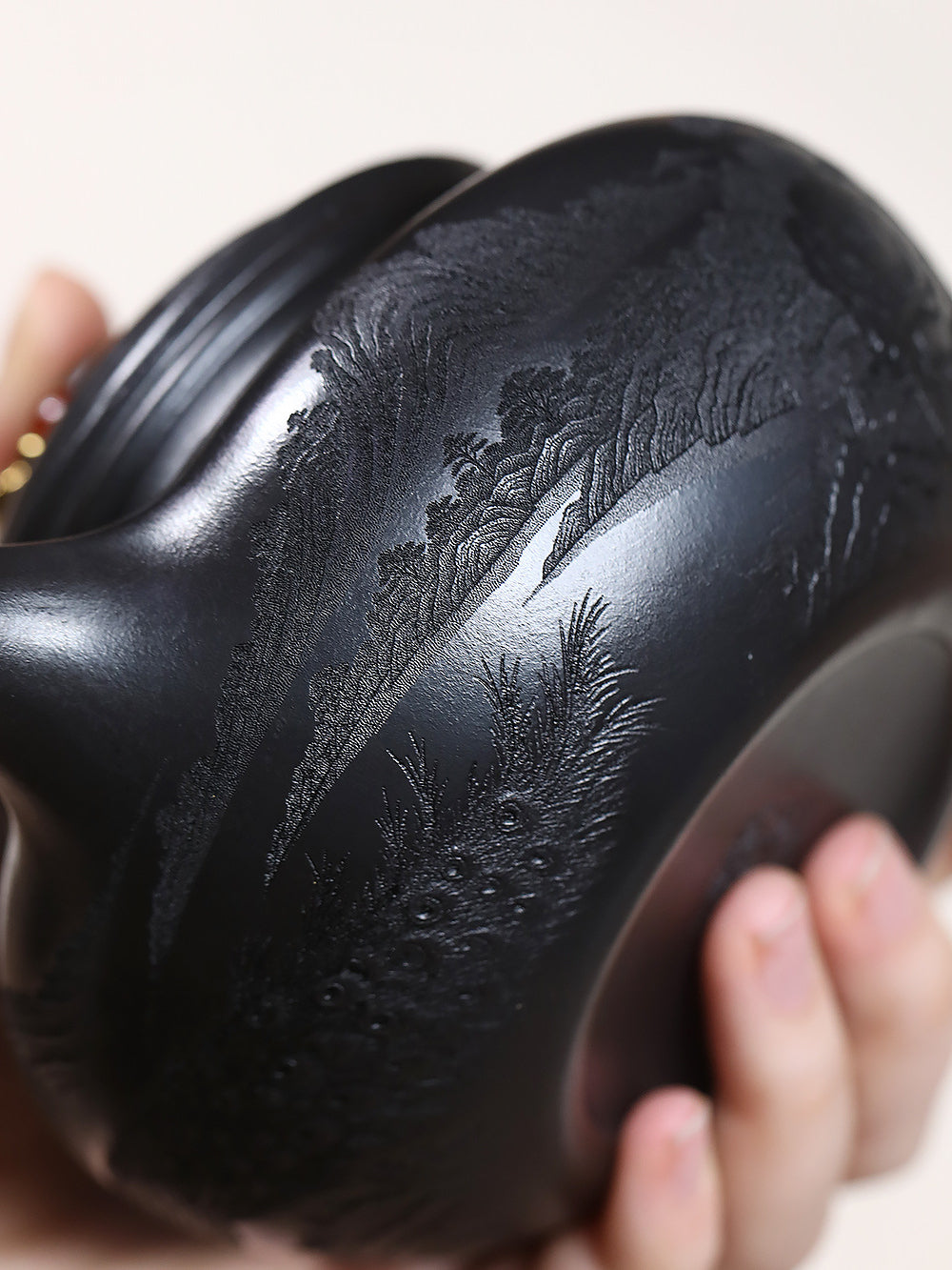 Yixing Zisha Teapot [Shanshui Fanggu] (Shi Huang - 400ml)