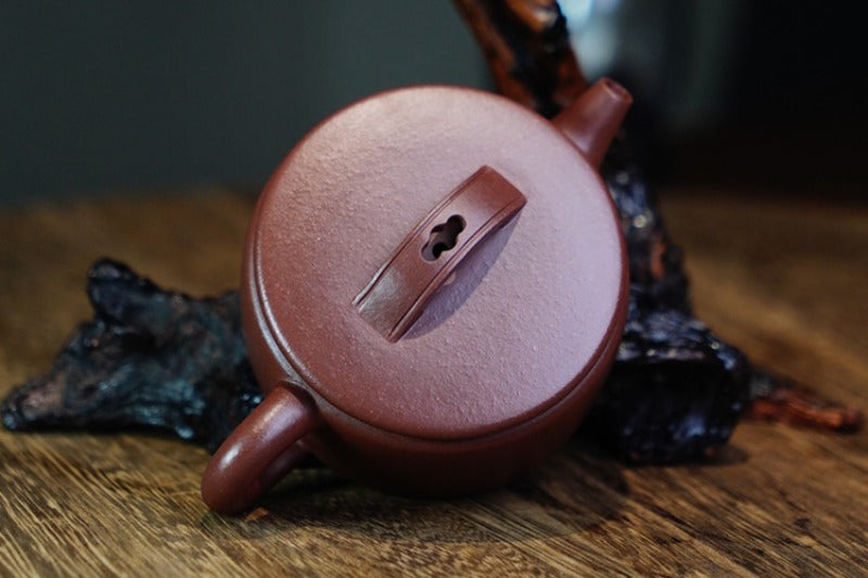 Théière Yixing Zisha entièrement faite à la main [Pot Hanwa] (Di Cao Qing - 110 ml)