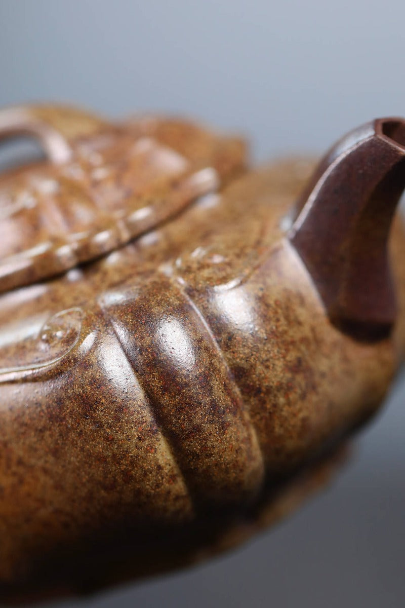 Full Handmade Yixing Zisha Teapot [Jinnang Ruyi Pot] (Di Cao Qing Firewood Fired - 180ml)