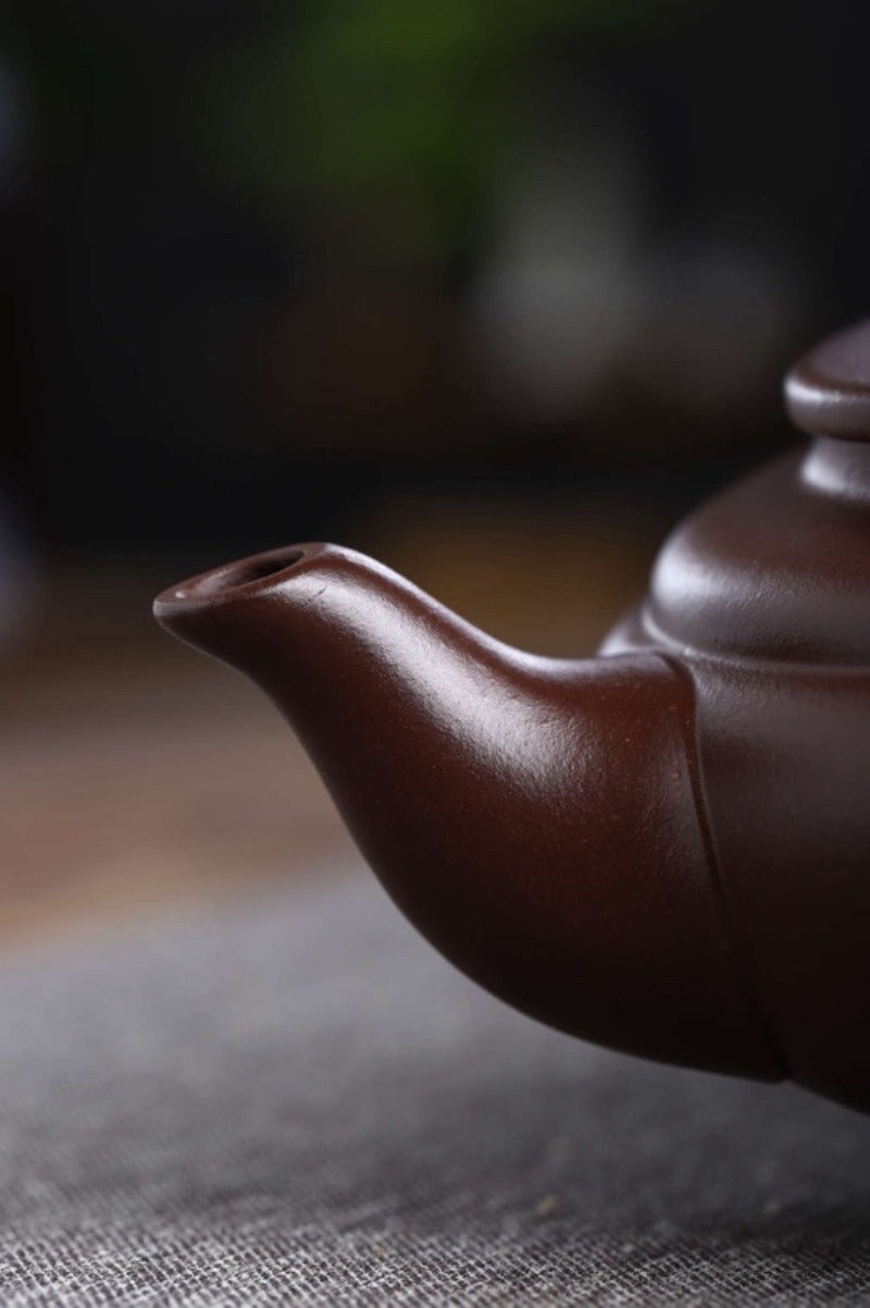 Vollständig handgefertigte Yixing-Zisha-Teekanne [Shang Xin Qiao Pot] (Shi Hong - 370 ml)