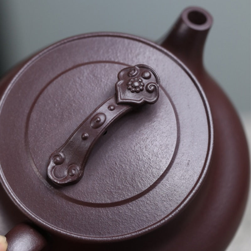 Théière Yixing Zisha entièrement faite à la main [Bonne chance] (Lao Zi Ni - 320 ml)