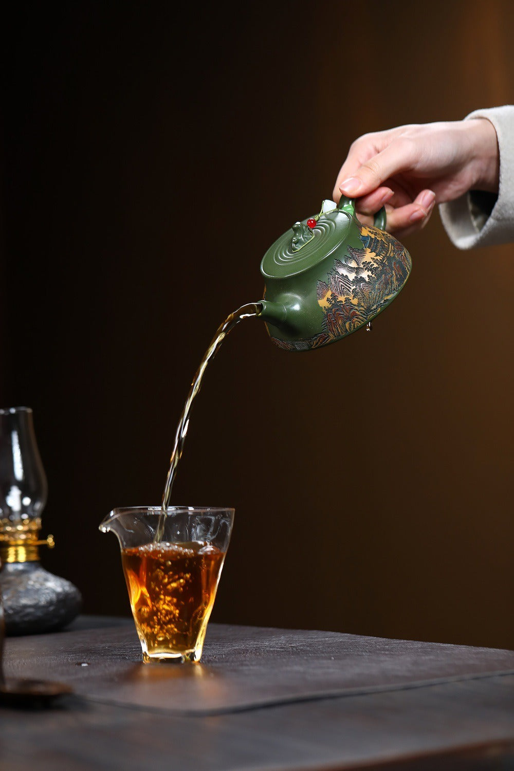 Yixing Zisha Teapot [Mountains & Rivers] (Lu Ni - 230ml)